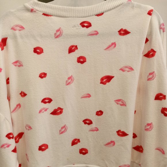 Gilly Hicks Crop Sweater - Like New Condition - Picture 3 of 4